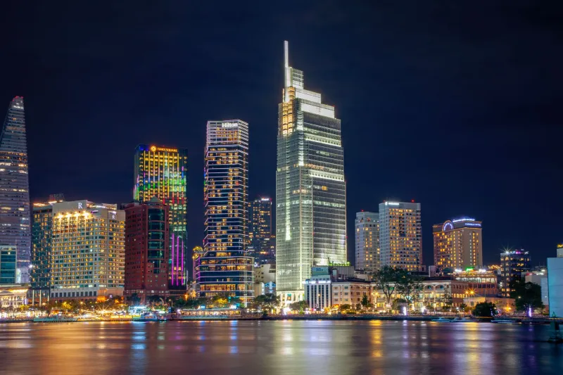 Before You Speak a Word: How Your Arrival Vehicle Shapes the Psychology of Every High-Stakes Meeting in Saigon
