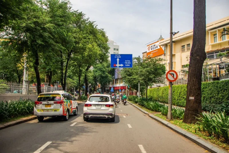 Reading the Room Before You Enter It: What Vietnamese Business Culture Demands from the Executive Who Wants to Win